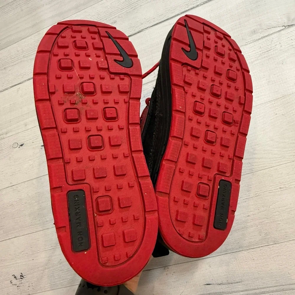 Nike ACG Woodside 2 High Boots little kids Size 13 red Black‎ 524873-601